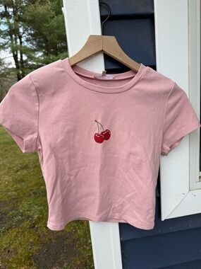 Bailey Rose Women’s Pink Cherry Graphic Short Sleeve Tee